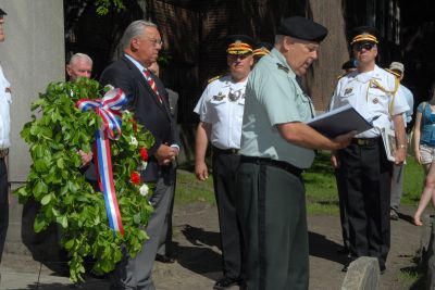 AHAC070409_061.JPG